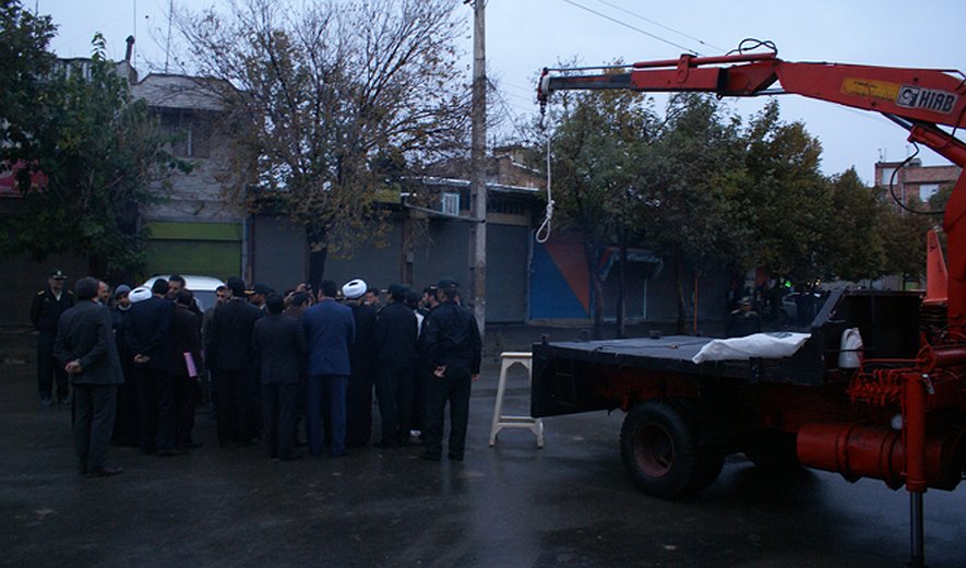 +۱۸ اعدام در ملاء عام یک زندانی در خوی/ تصویر