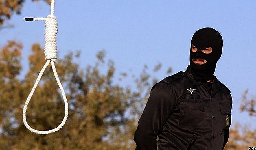 Iran Executions: Man Hanged in Public