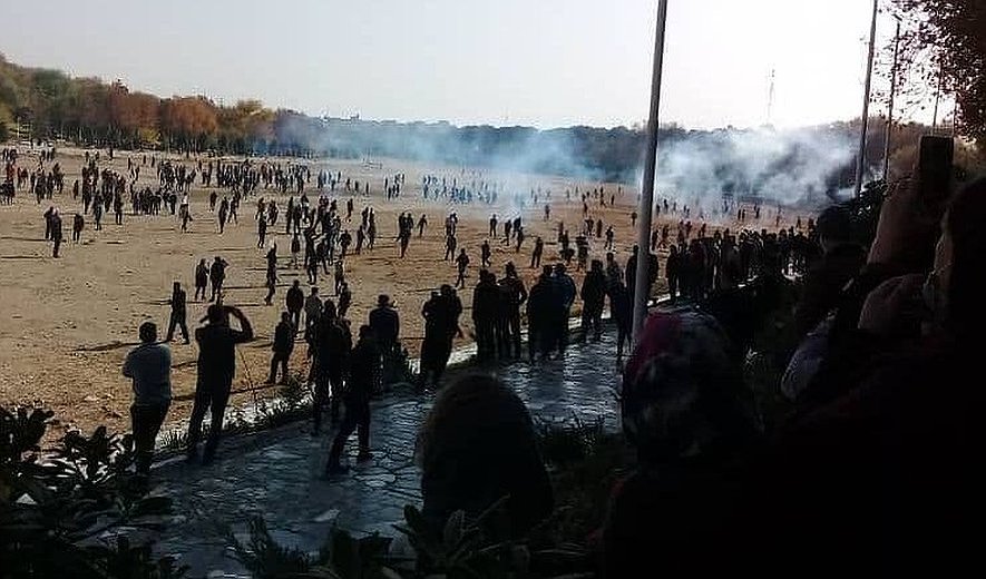 URGENT: Iran Human Rights Calls on International Community to Stop Bloody Crackdown of Isfahan Protests