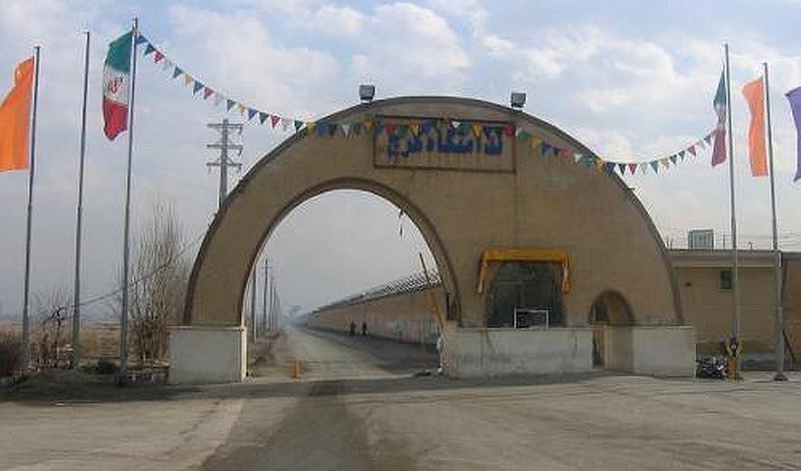 4 Men Executed in Karaj Alcohol Poisoning Case