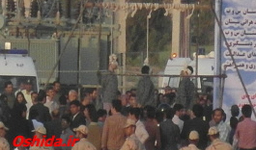 به دار آویخته  شدن متهمین قتل دادستان زابل در ملاء عام