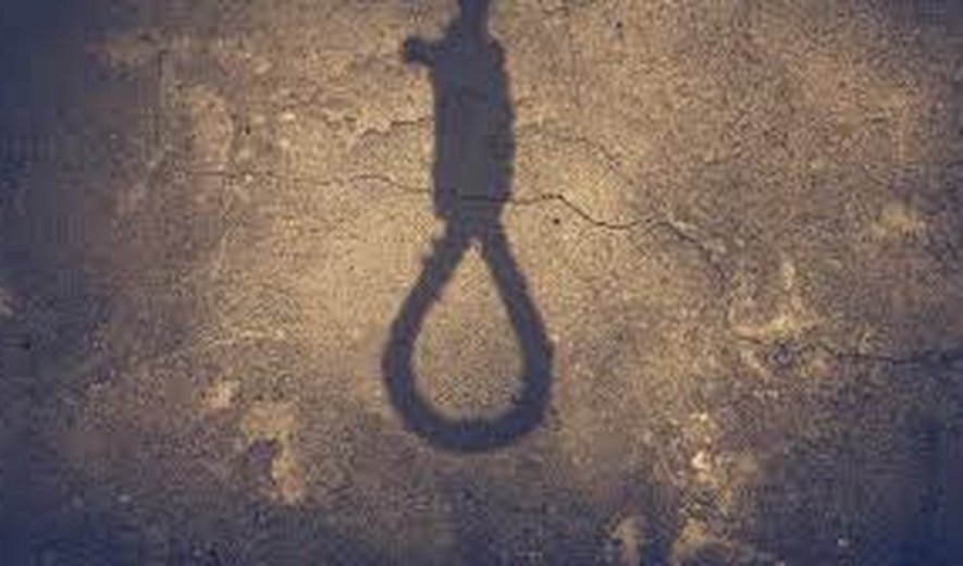 One man hanged in public in Qom